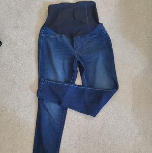 Isabel Maternity, size 4, dark wash skinny jeans, $10